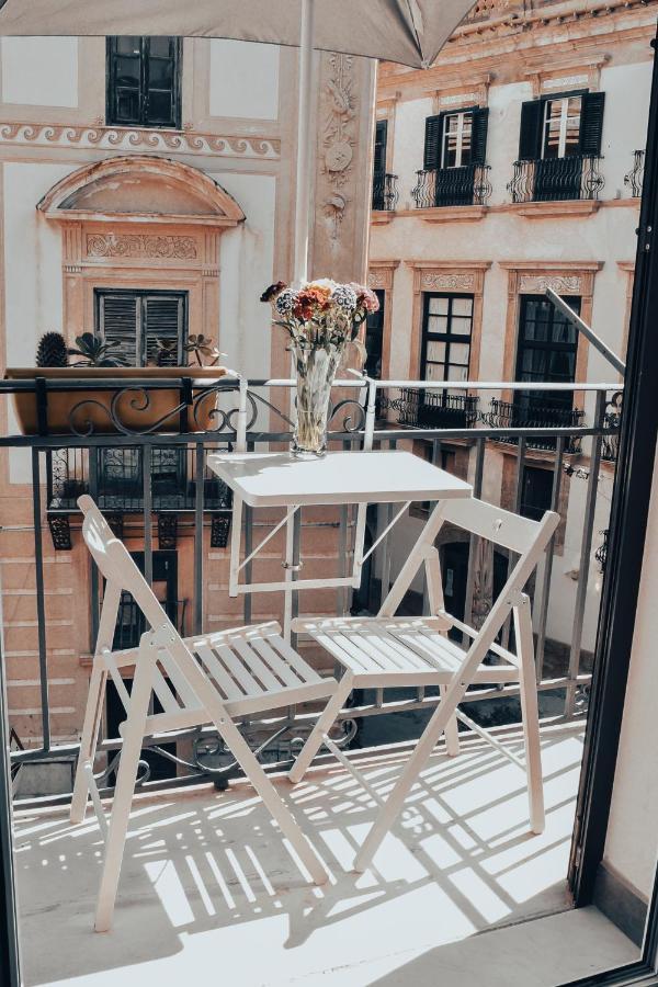 Rooms 19 - Rooms And Breakfast Palermo Ngoại thất bức ảnh
