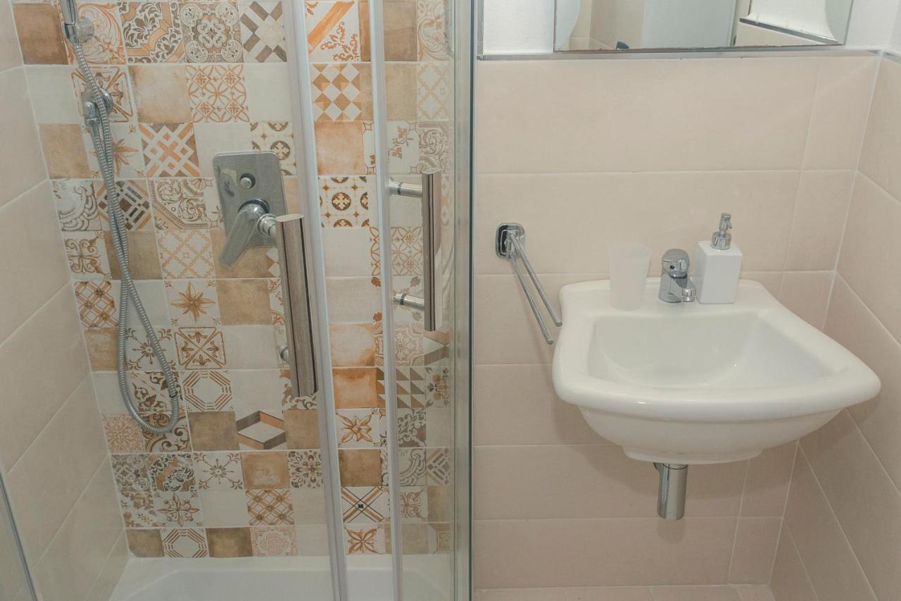 Rooms 19 - Rooms And Breakfast Palermo Ngoại thất bức ảnh